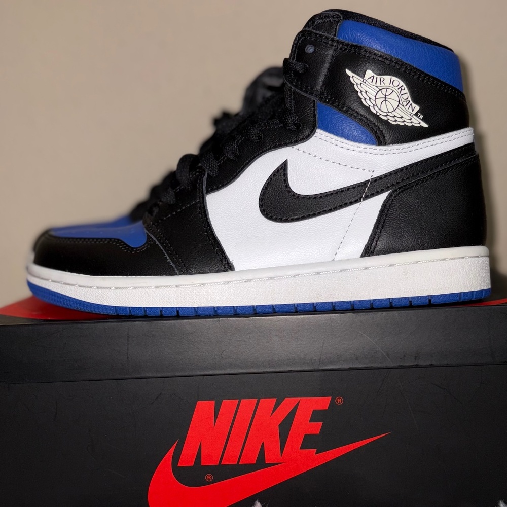 Air Jordan 1 Retro High OG ‘Royal Toe’